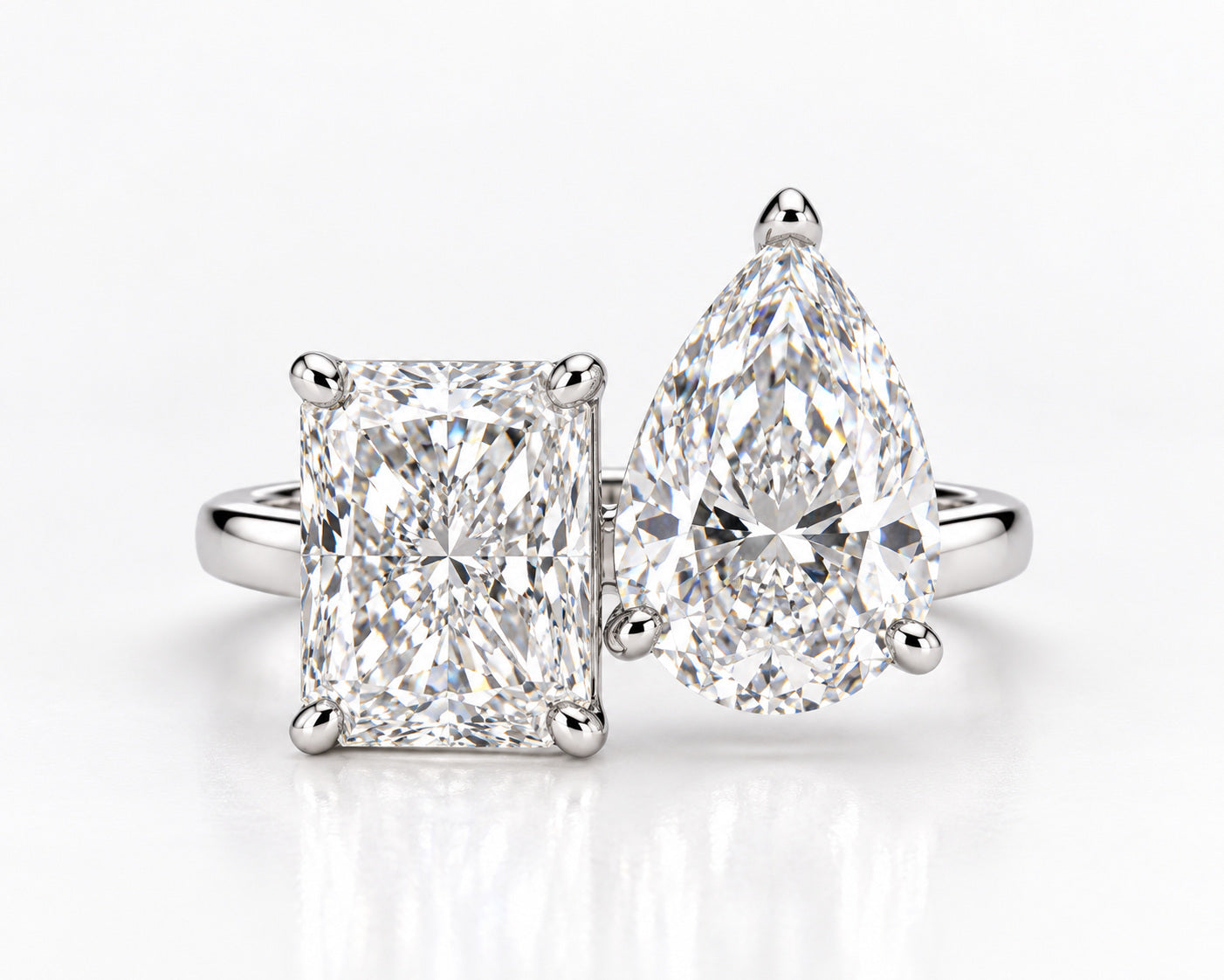 Lab-Grown 10 Carat Total Toi et Moi Diamond Ring